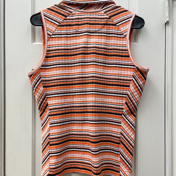 Lily's of Beverly Hills Tennis Top - Picture 2 of 5